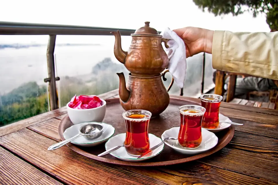 Demlik Çay (4 kişilik)